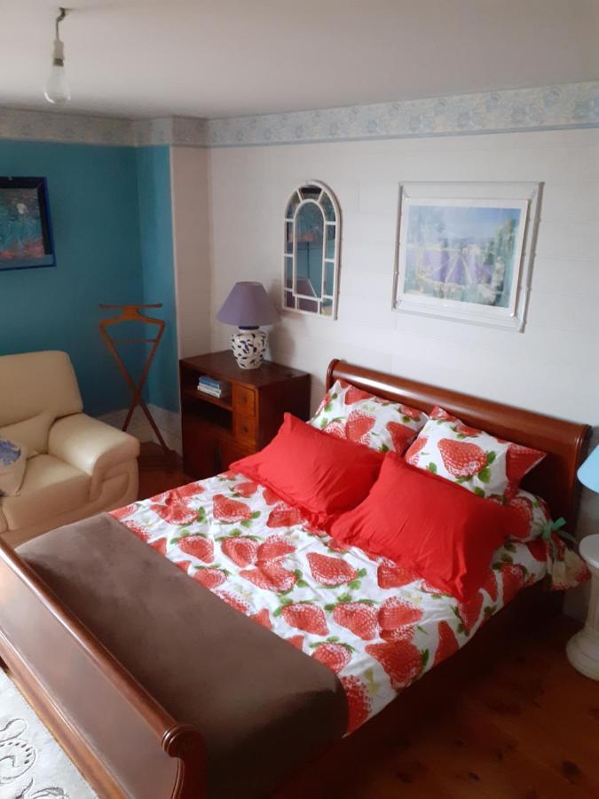 Hotel 7042Douce Nuit Saint-Germain-Laval  Esterno foto